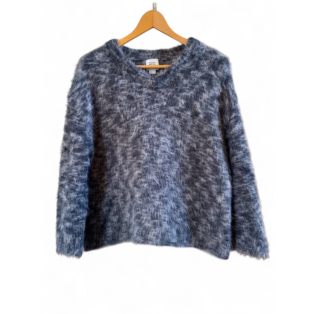 Wms BDG Urban Outfitters Oversized Fuzzy Soft Comfy Crop V-Neck Sweater XS (S/M)